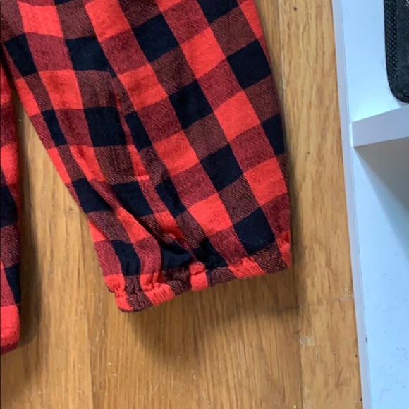 Top - Picture 2 of 3